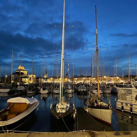 Apartment- La Rochelle Historic City Centre מראה חיצוני תמונה